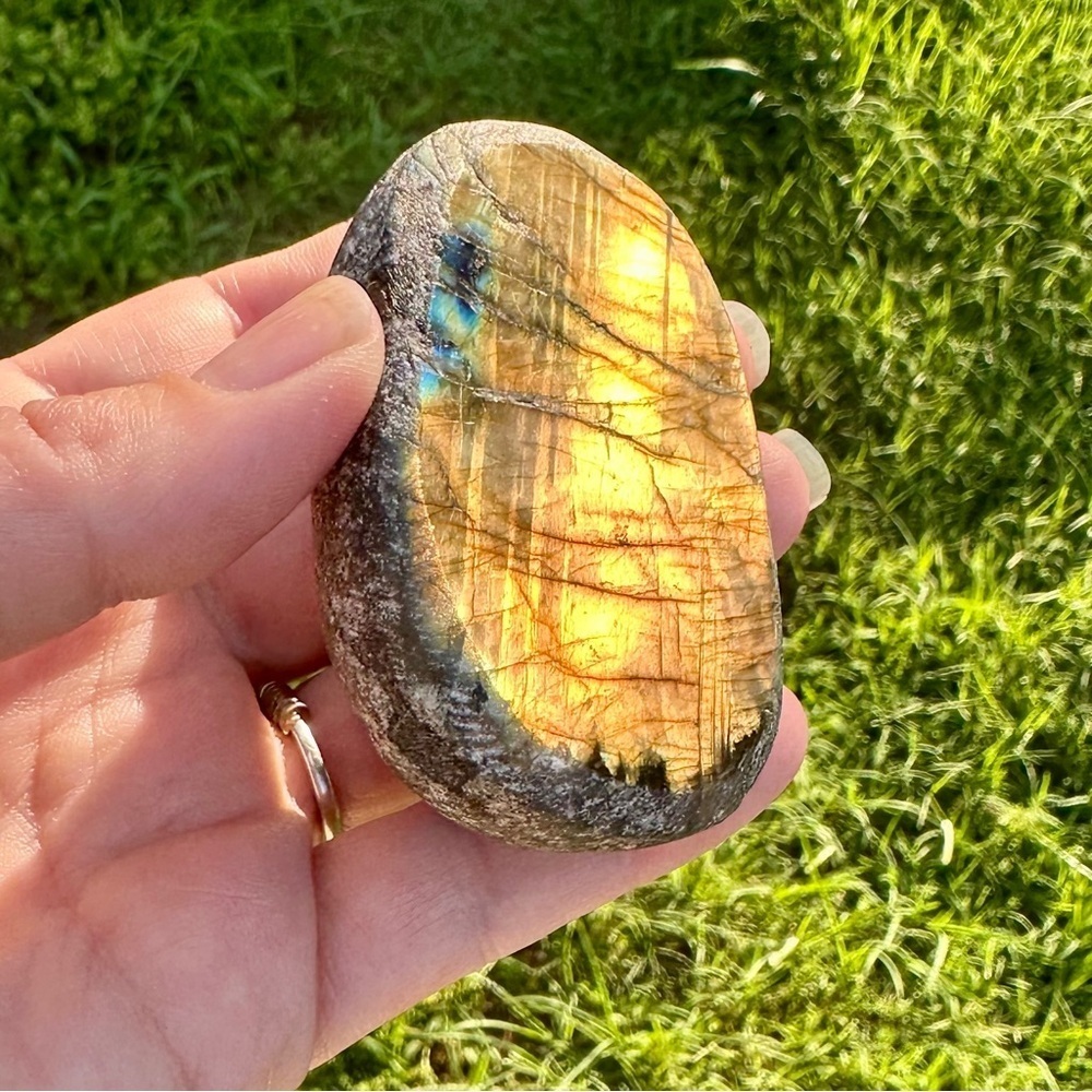 Large Natural Golden and Pink and Blue Labradorite Specimen - Picture 4 of 13